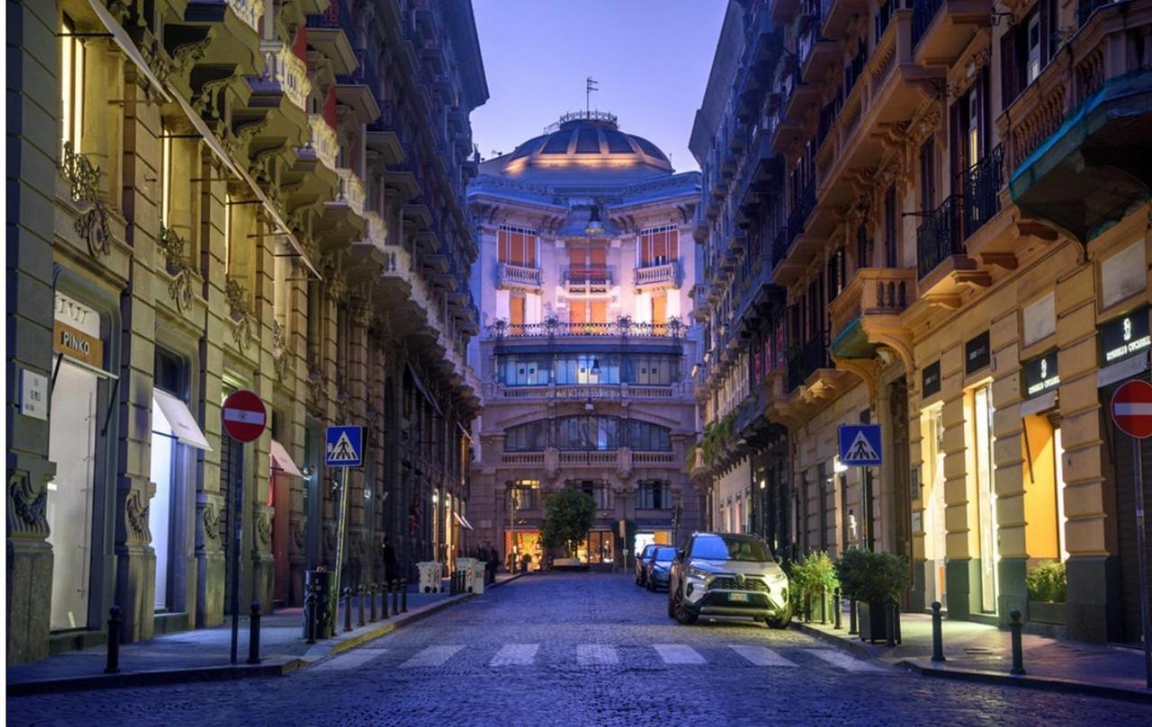 Marea Appartamenti Napels Buitenkant foto