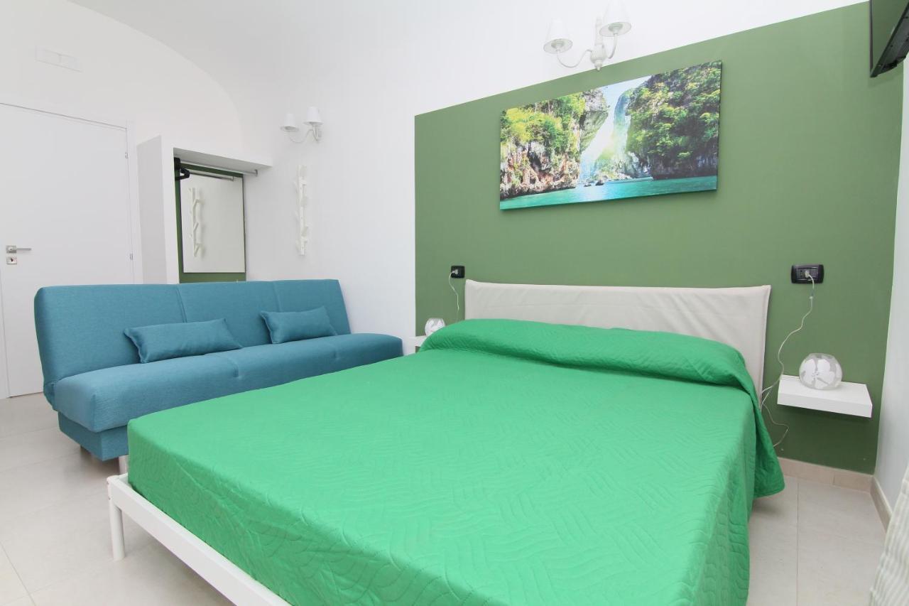 Marea Appartamenti Napels Buitenkant foto