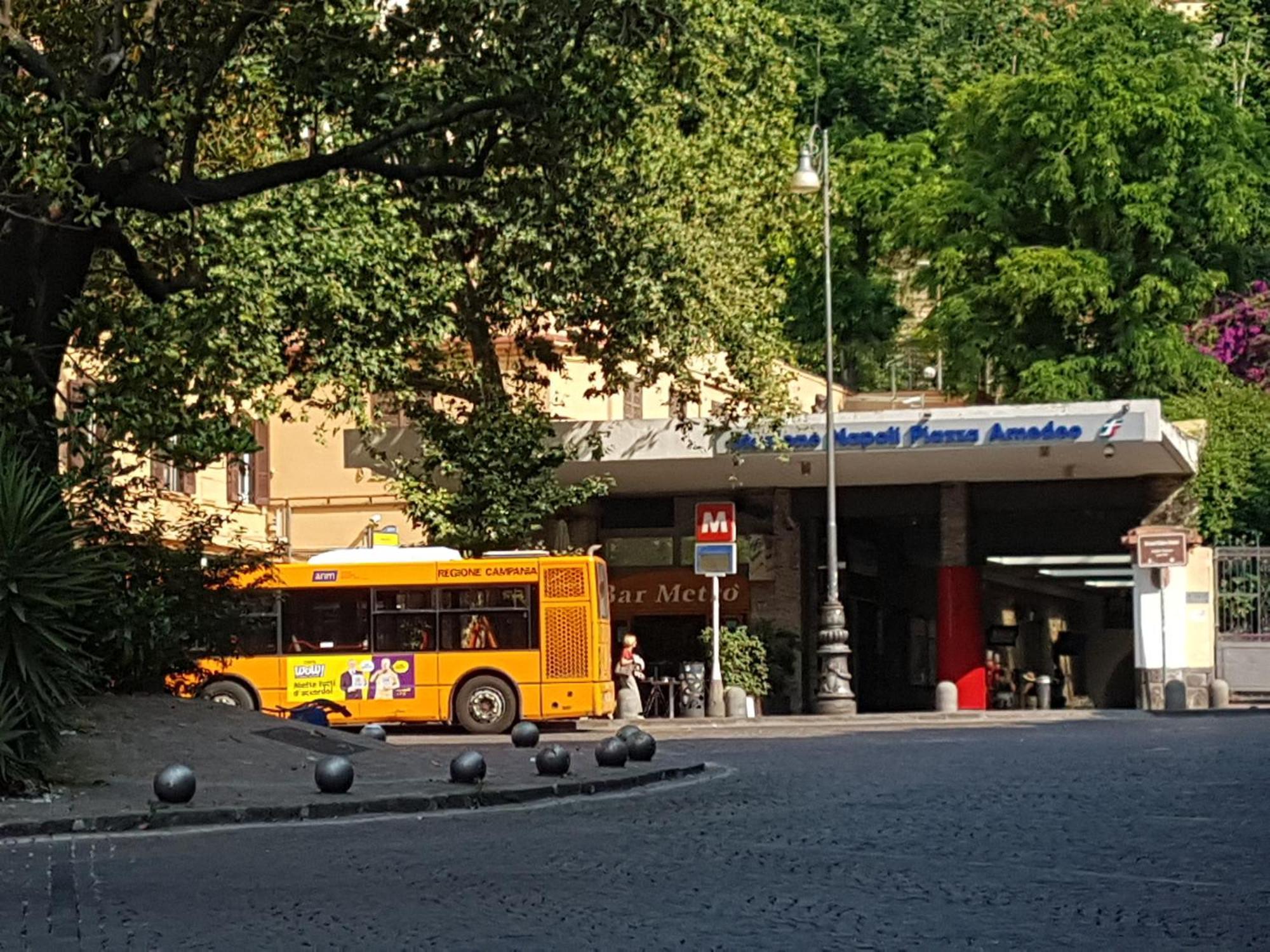 Marea Appartamenti Napels Buitenkant foto